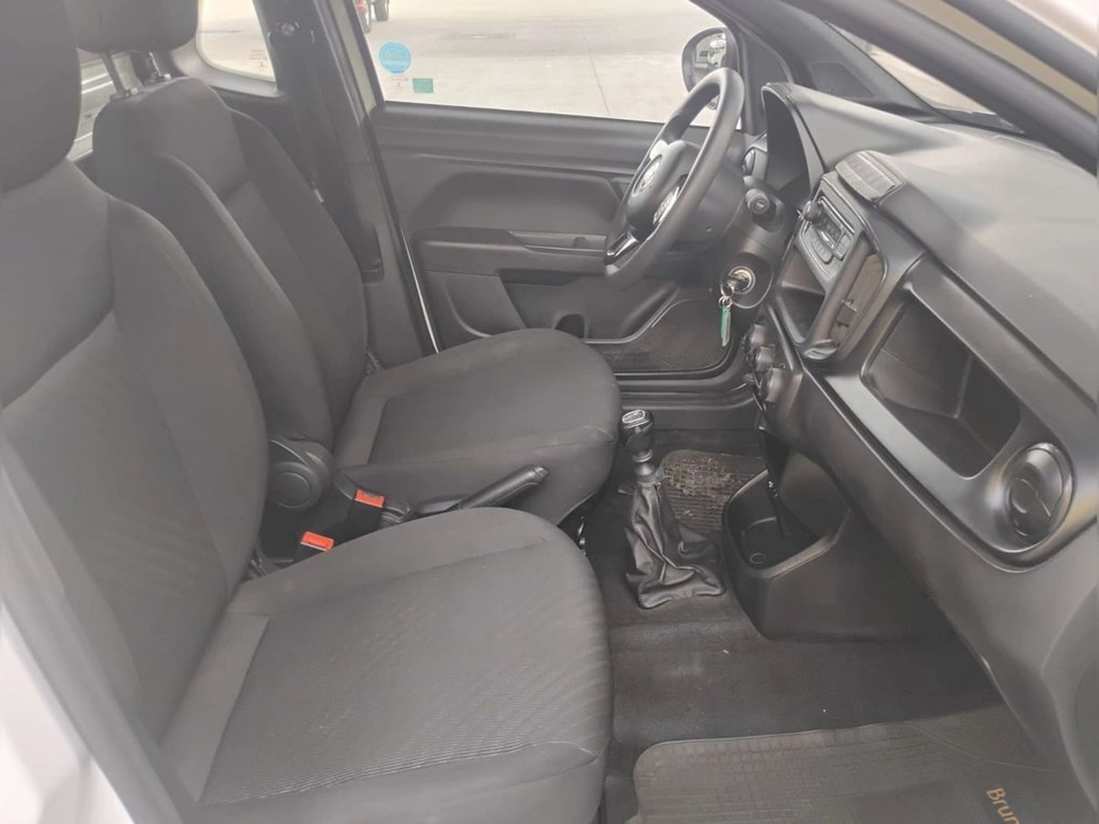 RAM 700 SLT CS GASOLINA 1.4 2022 - Imagen 14 de 18
