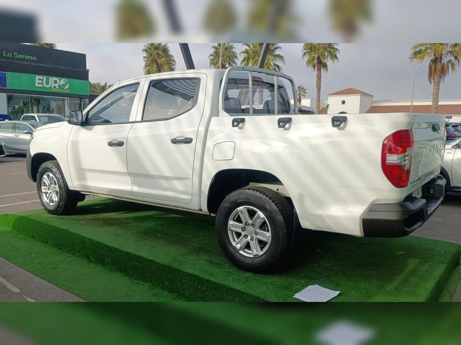 MAXUS T60 2.8 DX DIESEL DOB. CAB 4X2 6MT 4P 2022 - Imagen 4 de 10