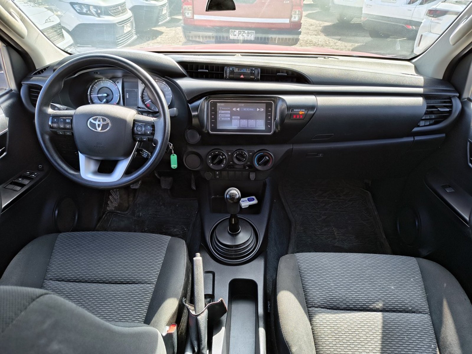 TOYOTA HILUX HILUX TSS 2.4 Diesel 4X2 T/M 2022 - Imagen 14 de 18