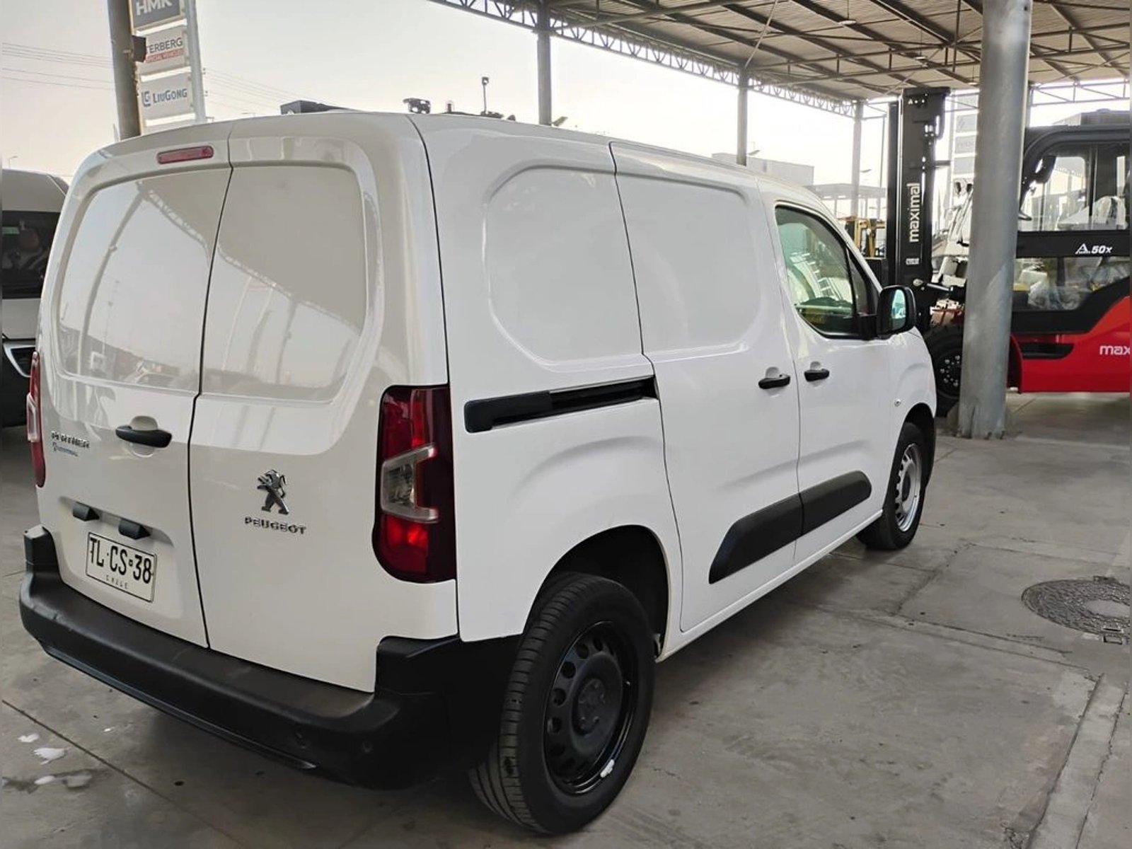 PEUGEOT PARTNER 1.5 L1 BLUEHDI DIESEL 2024 - Imagen 4 de 14