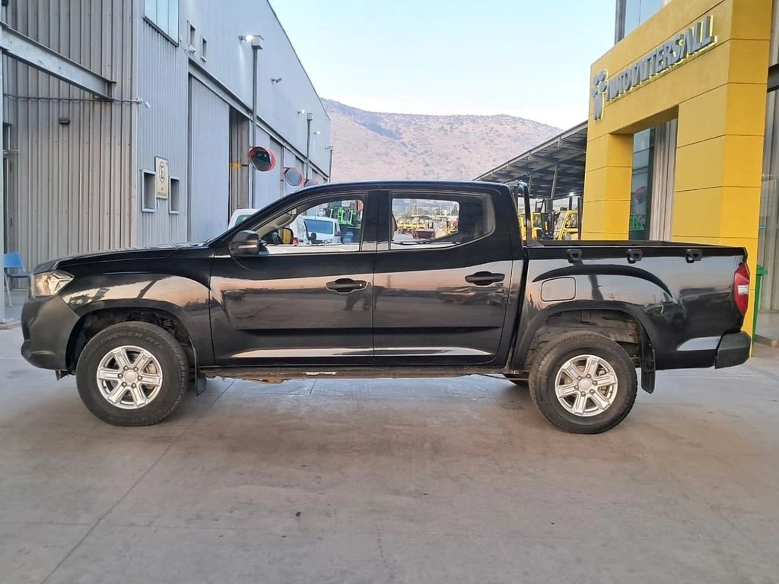 MAXUS T60 2.8 GL MT 4X4 2024 - Imagen 8 de 20