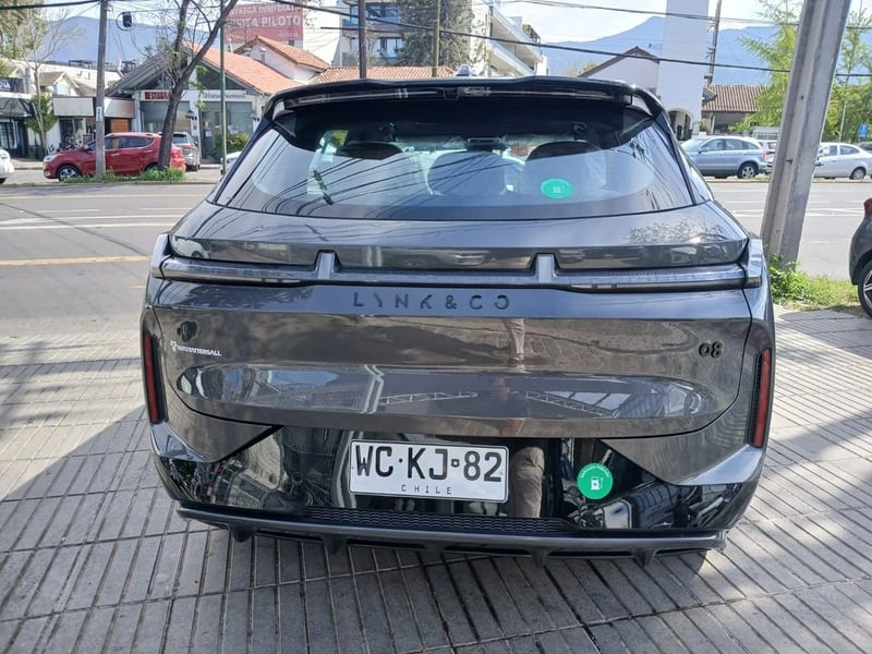 Lynk & Co 08 08 Halo 1.5T Hibrido 2027 - Imagen 7 de 16