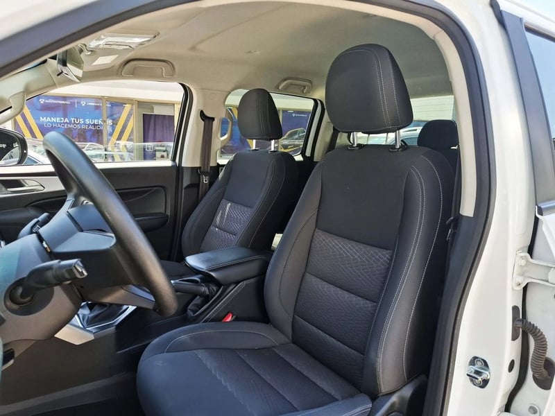 Great Wall POER 2.0 ELITE  4X4 MT 2023 - Imagen 16 de 20