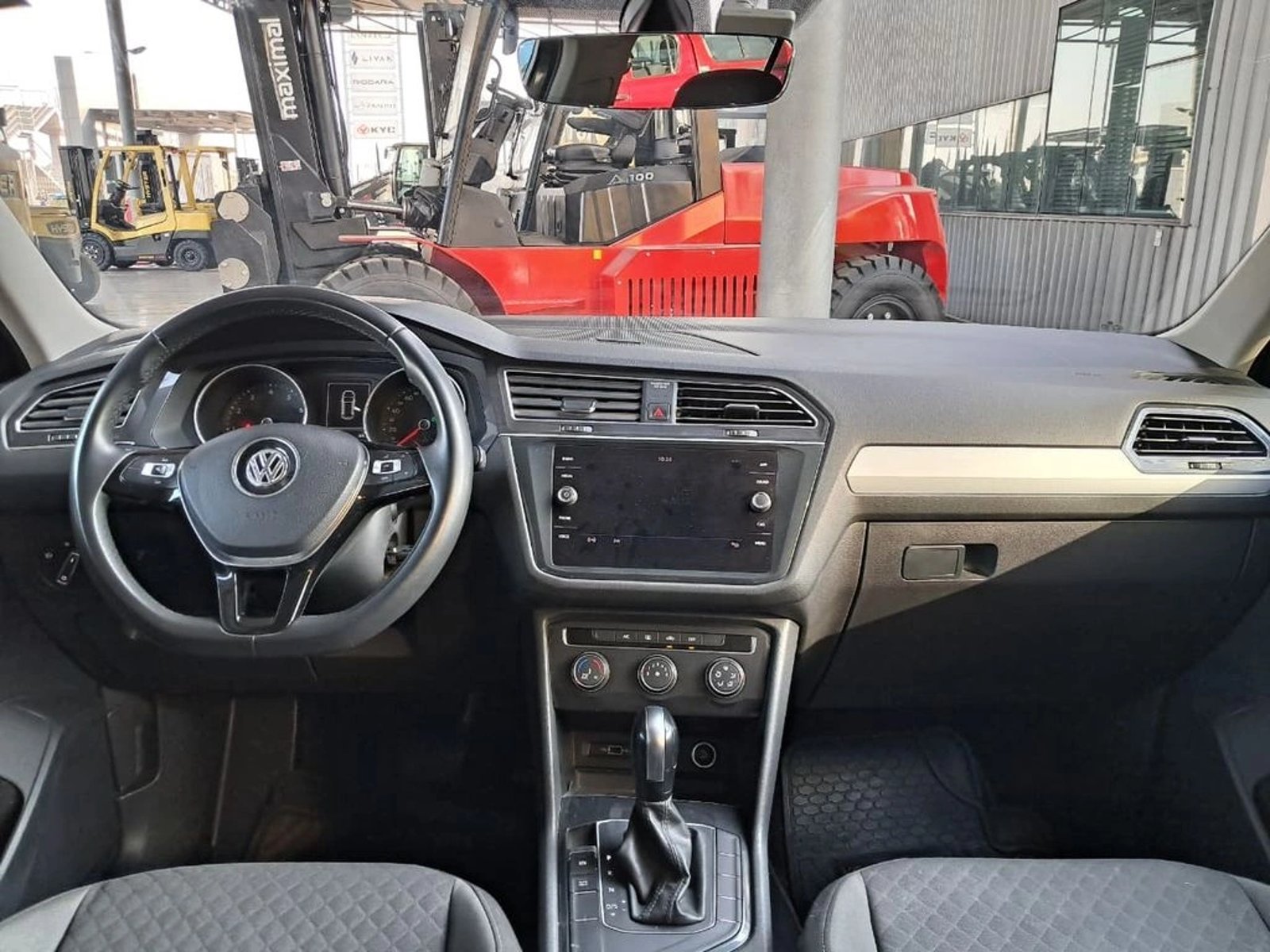 VOLKSWAGEN TIGUAN 1.4 TSI COMFORTLINE 5P AT 2020 - Imagen 13 de 18