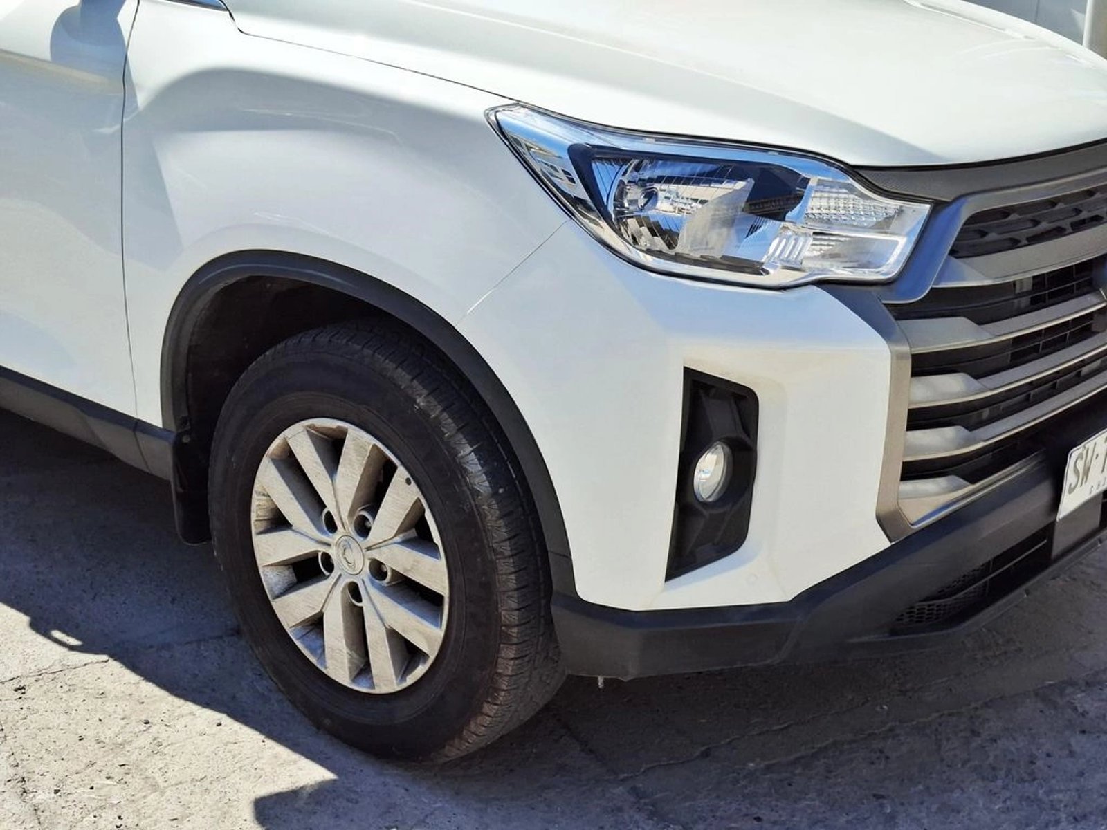 SsangYong GRAND MUSSO 2.2 MT 4X2 2023 - Foto 4 de 20