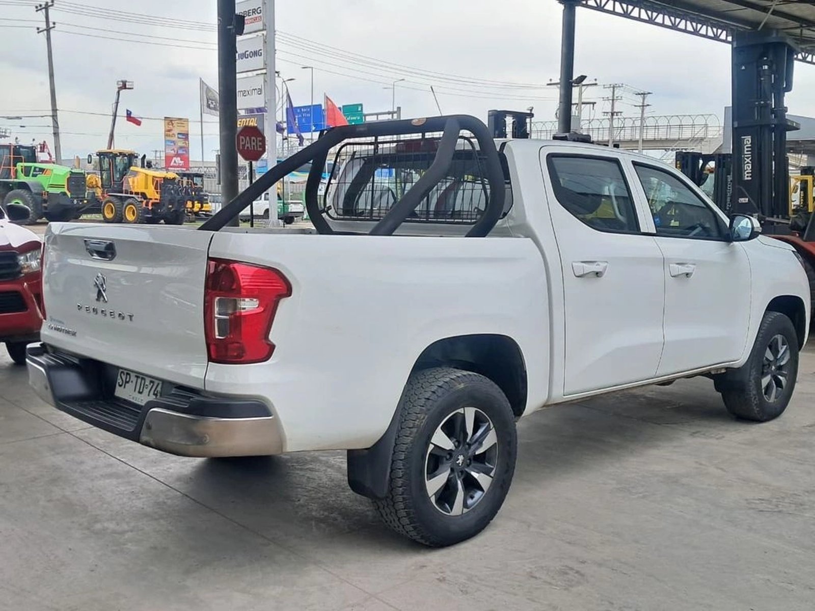 Peugeot LANDTREK ACTIVE 4X2 MT 1.9 2023 - Imagen 6 de 20