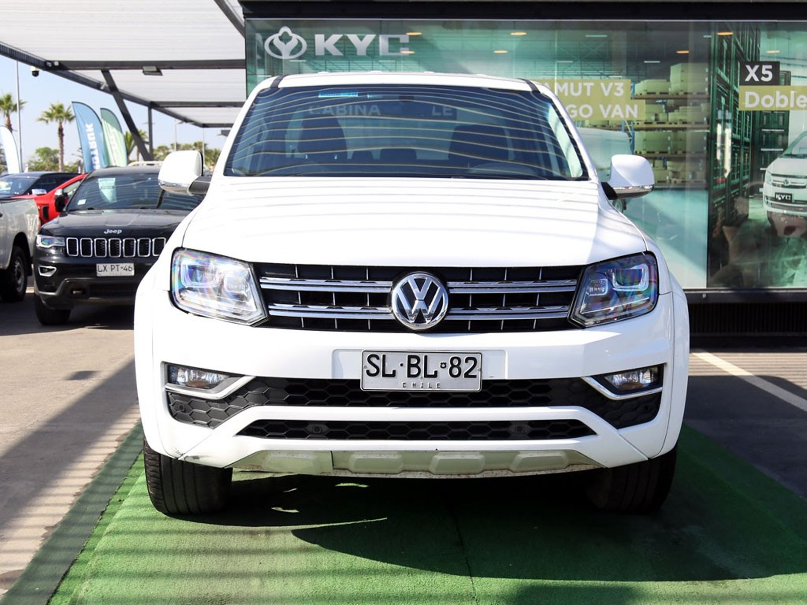 Volkswagen AMAROK 2.0 HIGHLINE DIESEL 4MOTION 2023 - Foto 2 de 19