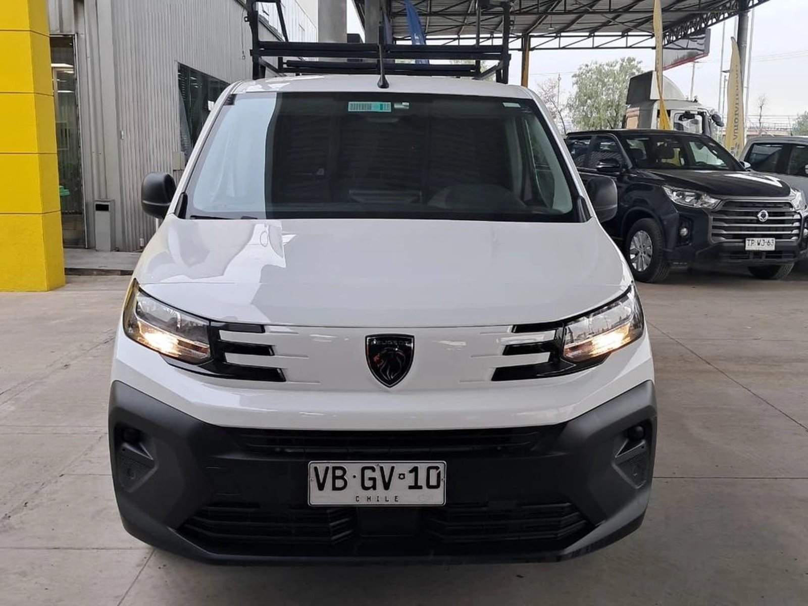 Peugeot PARTNER L1 1.5 HDI 4X2 MT 2025 - Imagen 3 de 20