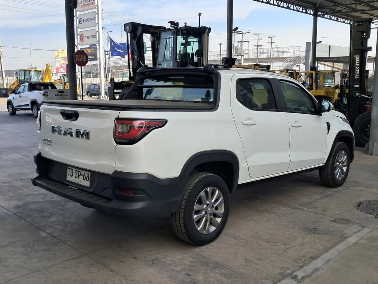RAM 700 BIG HORN CD 1.3 2024 - Imagen 6 de 20