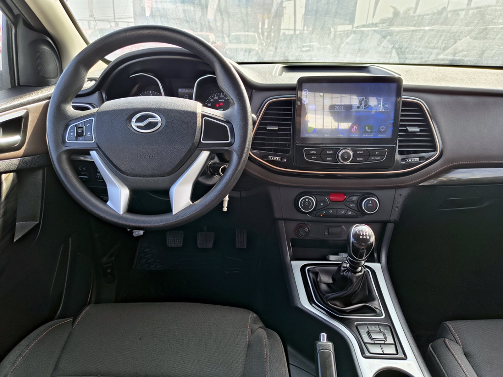 ZX Auto TERRALORD 2.5 Diesel 4x4 T/M 2023 - Imagen 17 de 19