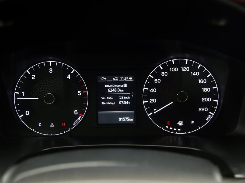 SsangYong MUSSO GRAND MUSSO 2.2 4X2 MT DISEL 2023 - Imagen 19 de 20