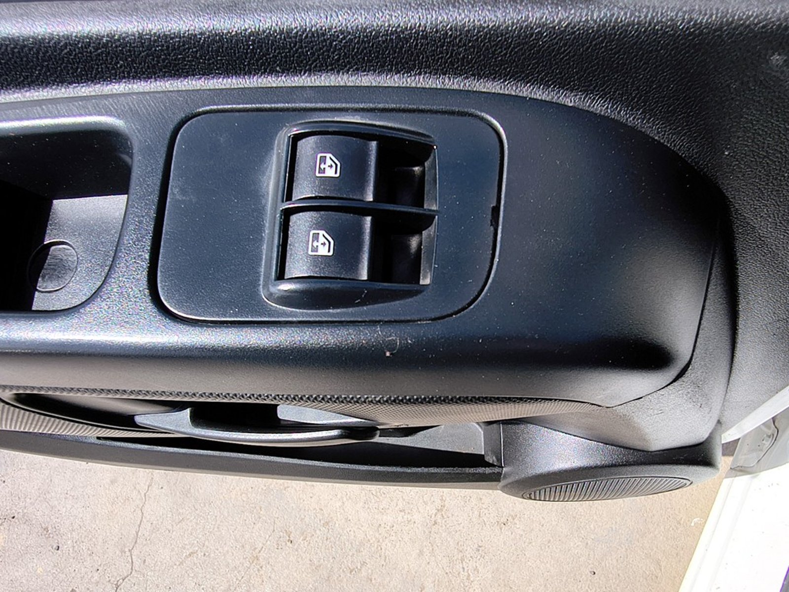 RAM V700 1.3 Gasolina 4x2 T/M 2022 - Imagen 8 de 13