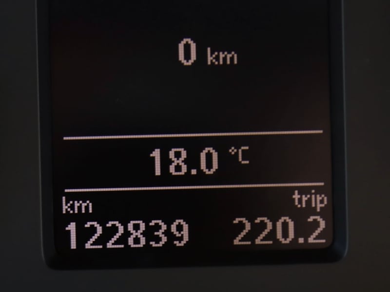 Volkswagen AMAROK 2.0 HIGHLINE DIESEL 4MOTION 2023 - Imagen 15 de 19