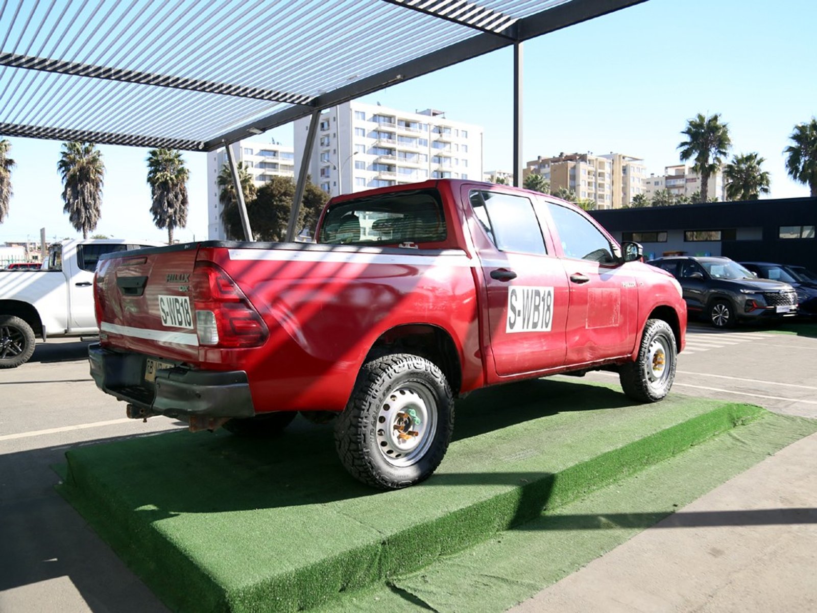 Toyota HILUX 2.4 DX 4x2 MT 2022 - Imagen 8 de 20