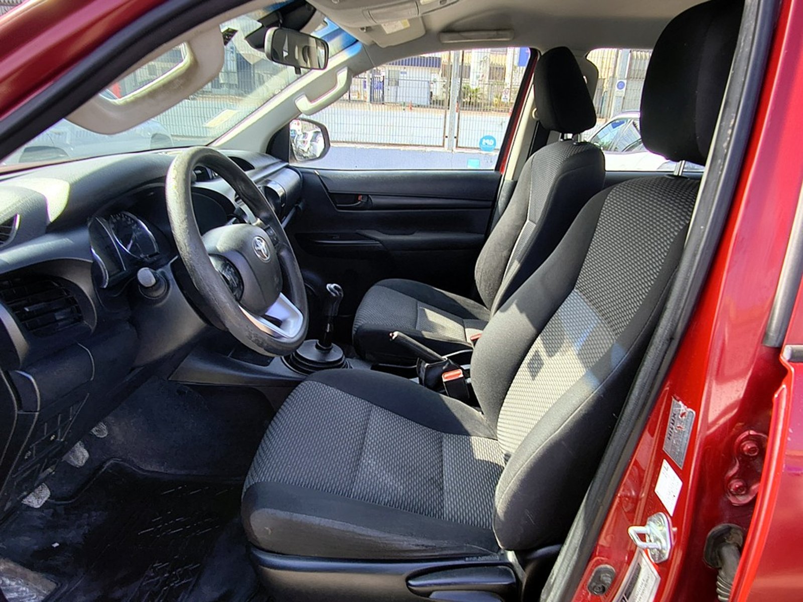 Toyota HILUX HILUX TSS 2.4 Diesel 4X2 T/M 2022 - Imagen 10 de 20