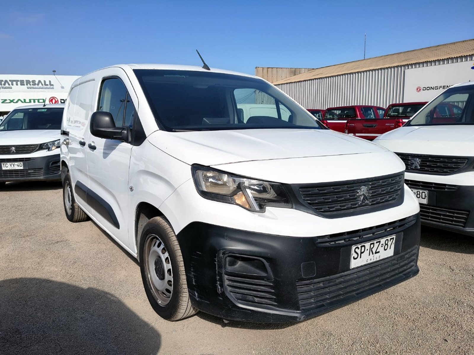 PEUGEOT PARTNER PARTNER L1 1.6 Diesel 4x2 T/M 2023 - Imagen 3 de 16