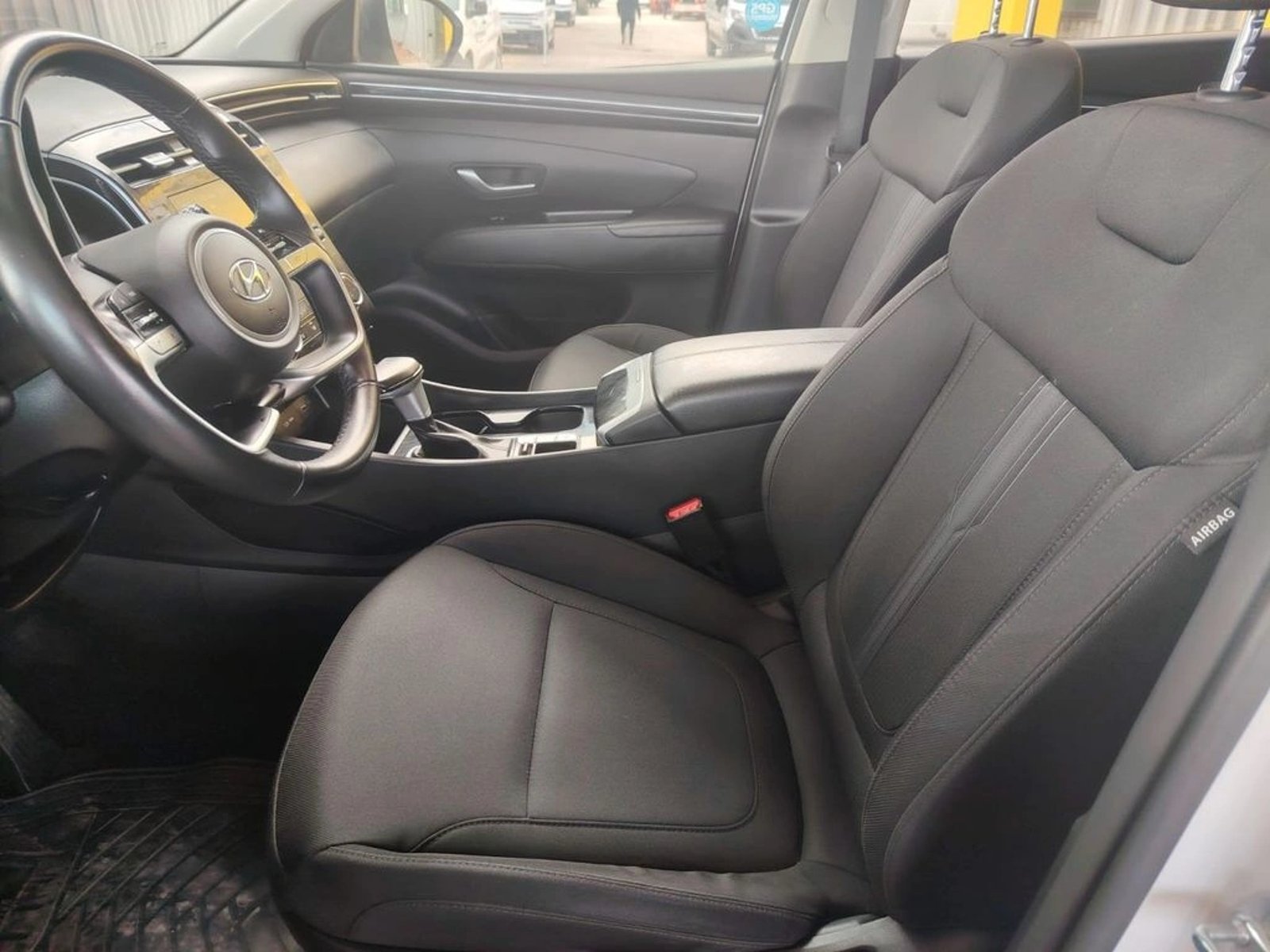 Hyundai TUCSON 2.0 NX4 PLUS AT 4X4 2024 - Imagen 10 de 14