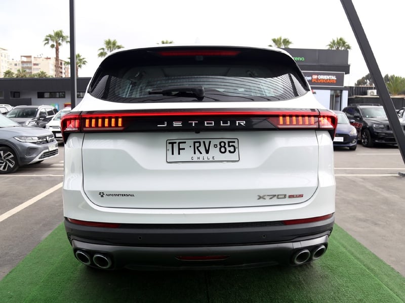 Jetour X70 PLUS 1.5 AT 2024 - Imagen 8 de 20