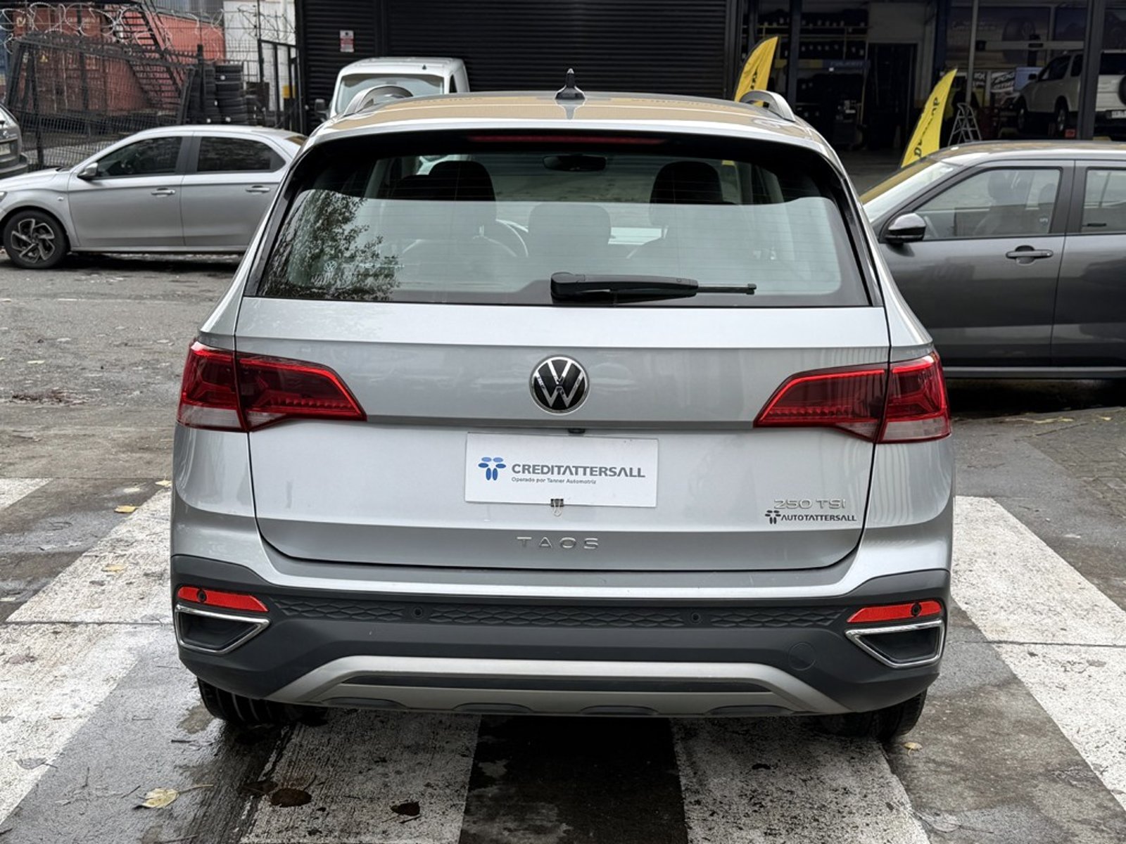 VOLKSWAGEN TAOS 1.4 TSI AUT 2025 - Imagen 7 de 20
