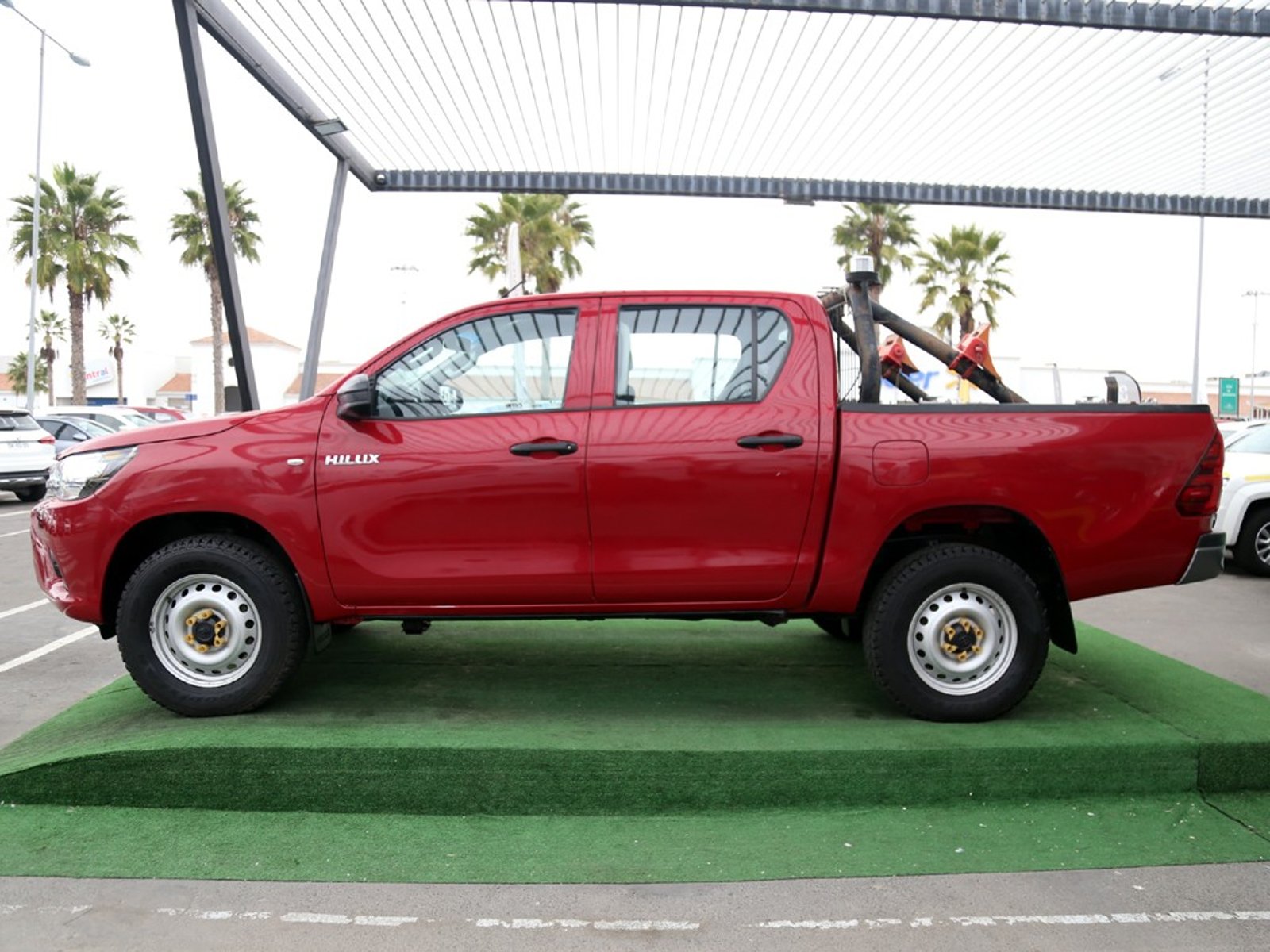TOYOTA HILUX DX 2.4 4x2 MT 2022 - Imagen 5 de 20