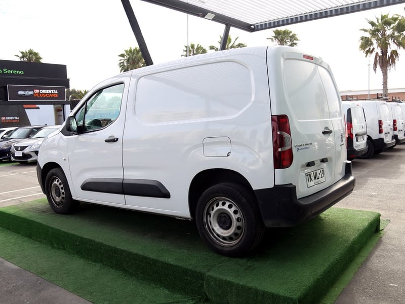 Peugeot PARTNER L1 BLUE HDI 2024 - Imagen 9 de 20