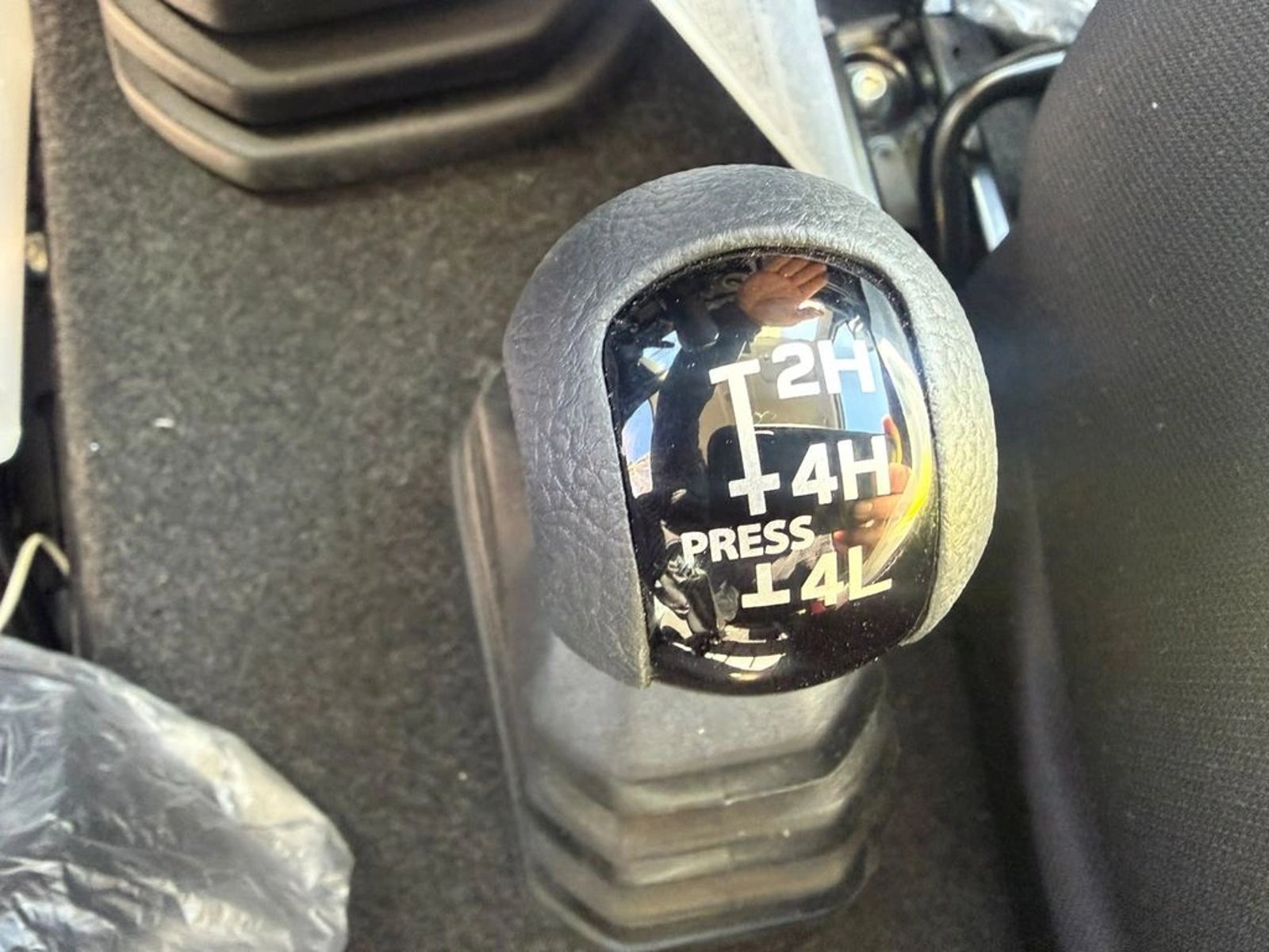 Suzuki JIMNY GL WINCHE MT 4X4 PRECIO+ IVA 2026 - Imagen 9 de 15