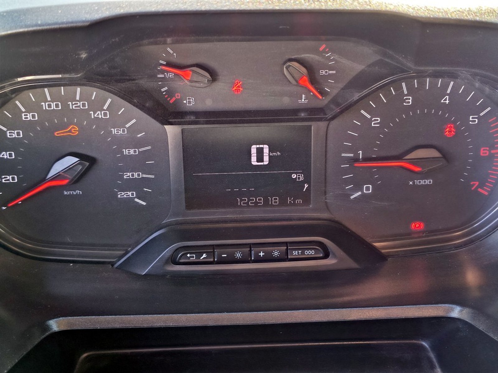 Peugeot PARTNER HDI 92HP L1 1.6 2022 - Imagen 12 de 15