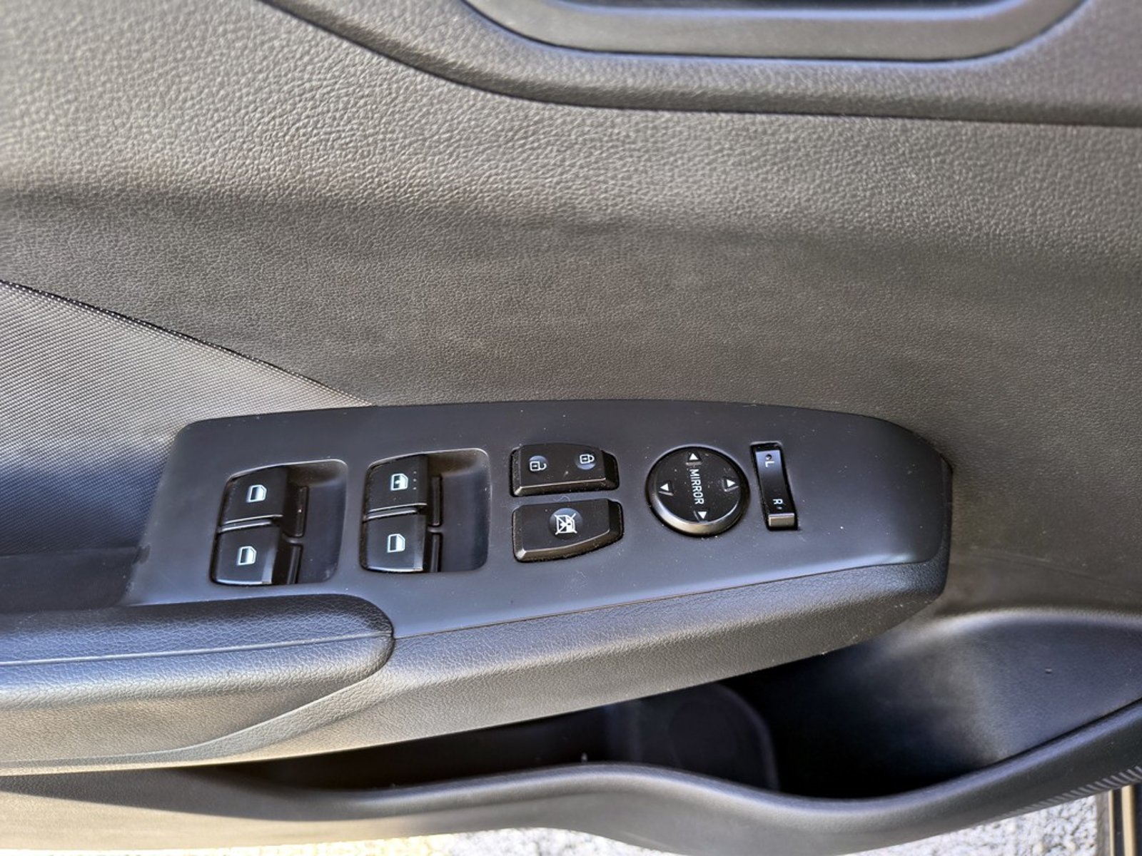 HYUNDAI ACCENT 1.4 HCI VALUE 2022 - Imagen 8 de 20