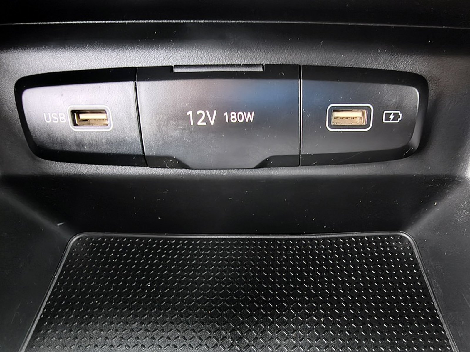 Hyundai TUCSON 2.0 Gasolina 4x4 T/A 2024 - Imagen 16 de 20