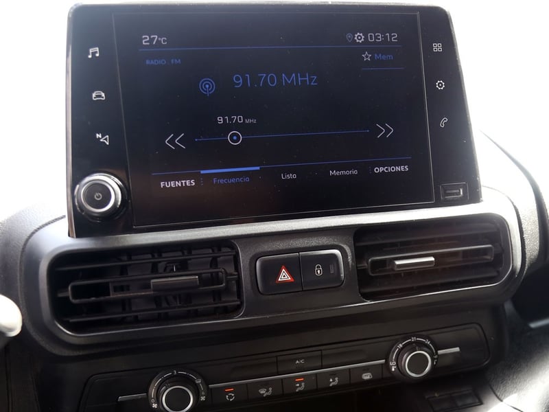 Peugeot PARTNER L1 BLUE HDI 100 1.5 2024 - Imagen 19 de 20