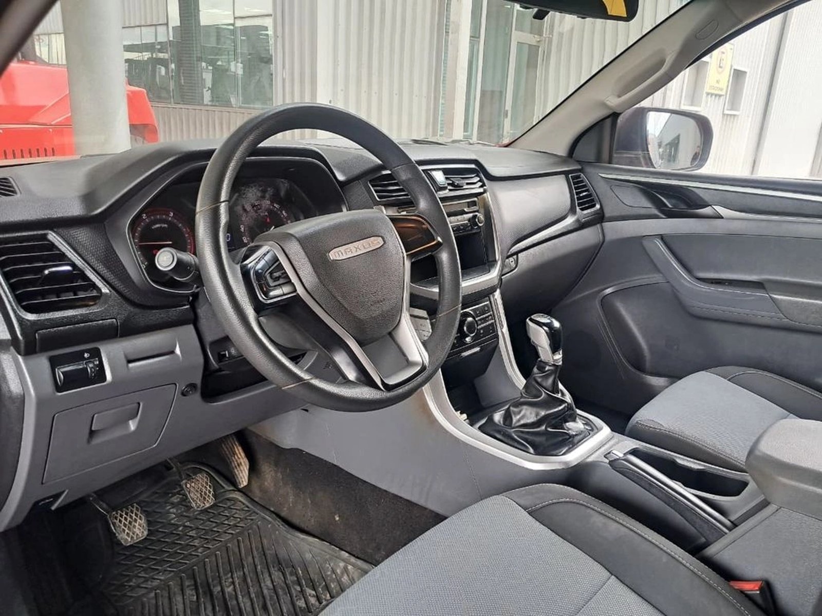 Maxus T60 2.0 DX 4X4 MT 2024 - Imagen 13 de 20