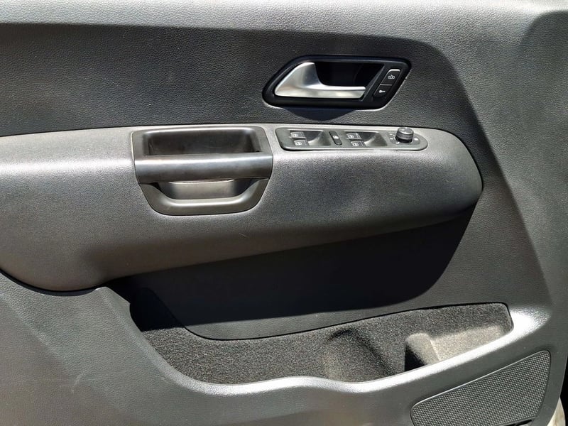 Volkswagen AMAROK TREDLINE 2.0 MT 4X2 2021 - Imagen 11 de 20