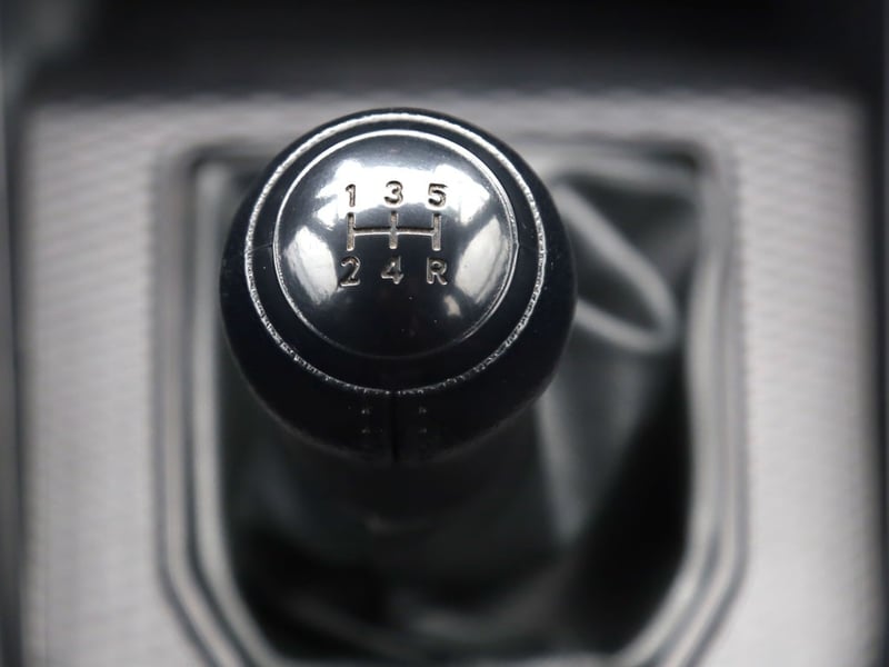 Toyota RAIZE 1.2 I 4X2 MT 5P 2025 - Imagen 17 de 20