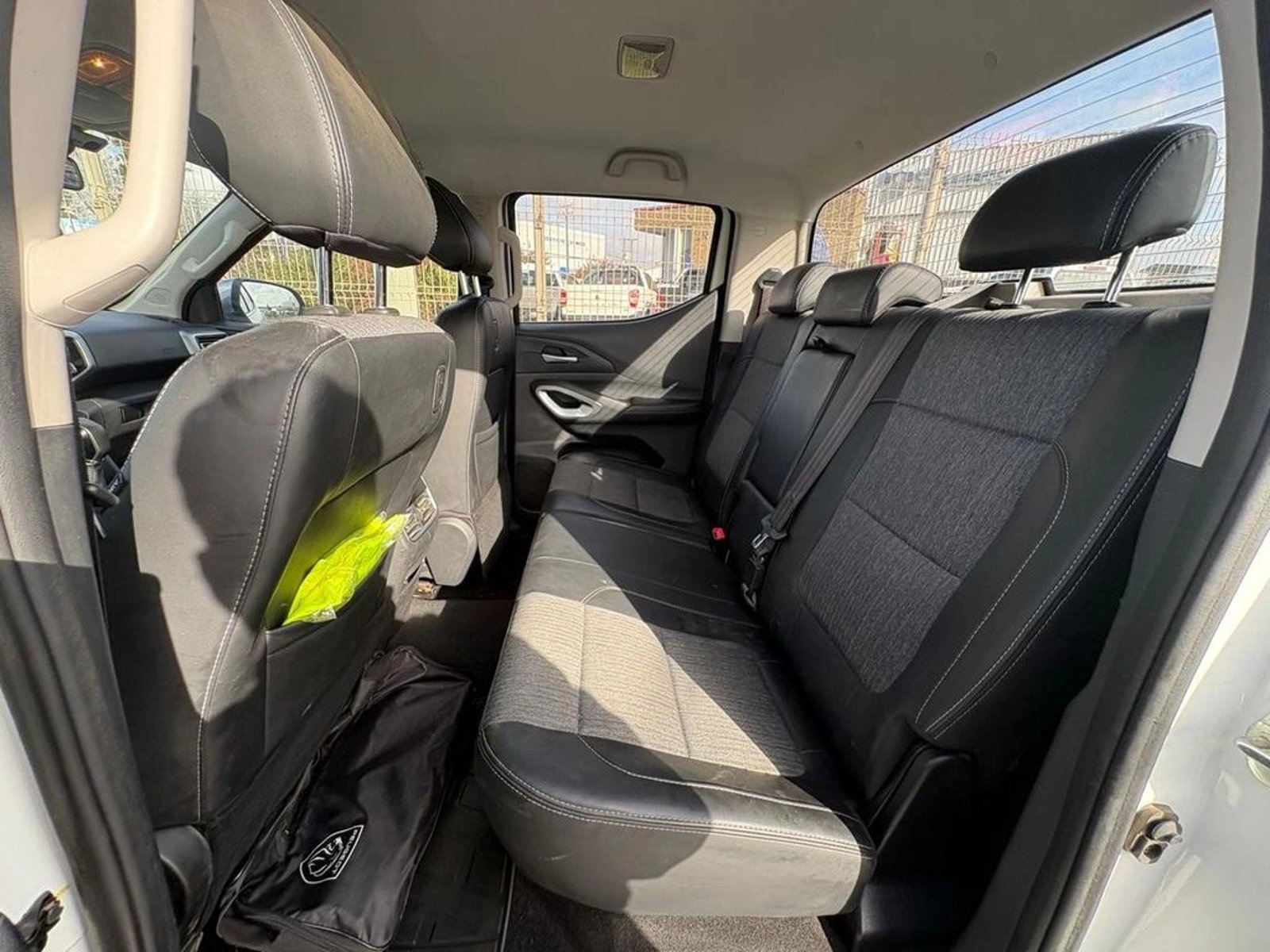 PEUGEOT LANDTREK 1.9 4X4 MT 2023 - Imagen 11 de 12