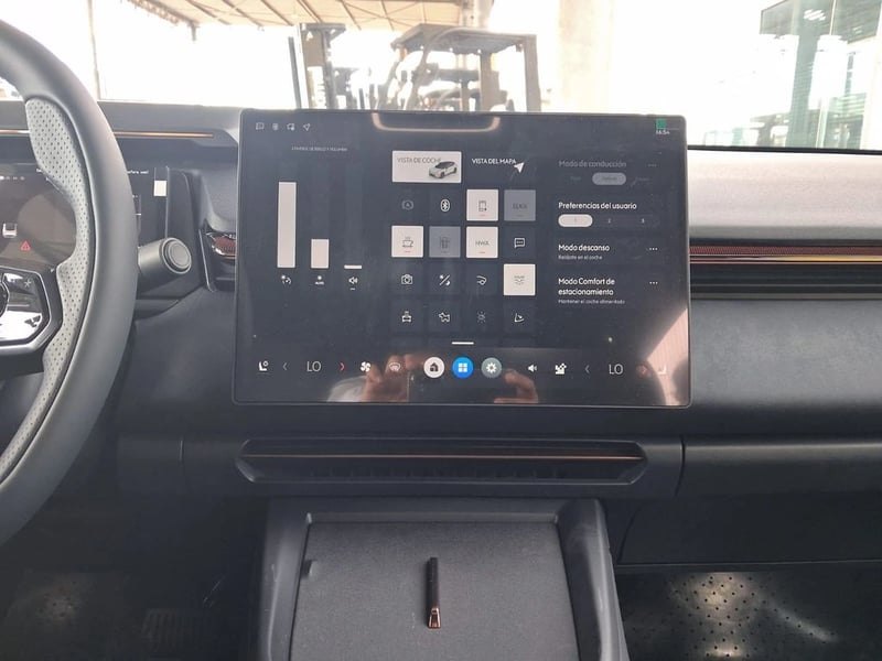 Lynk & Co 08 HALO 08 PHEV 1.5 AUT 4X2 2027 - Imagen 17 de 20