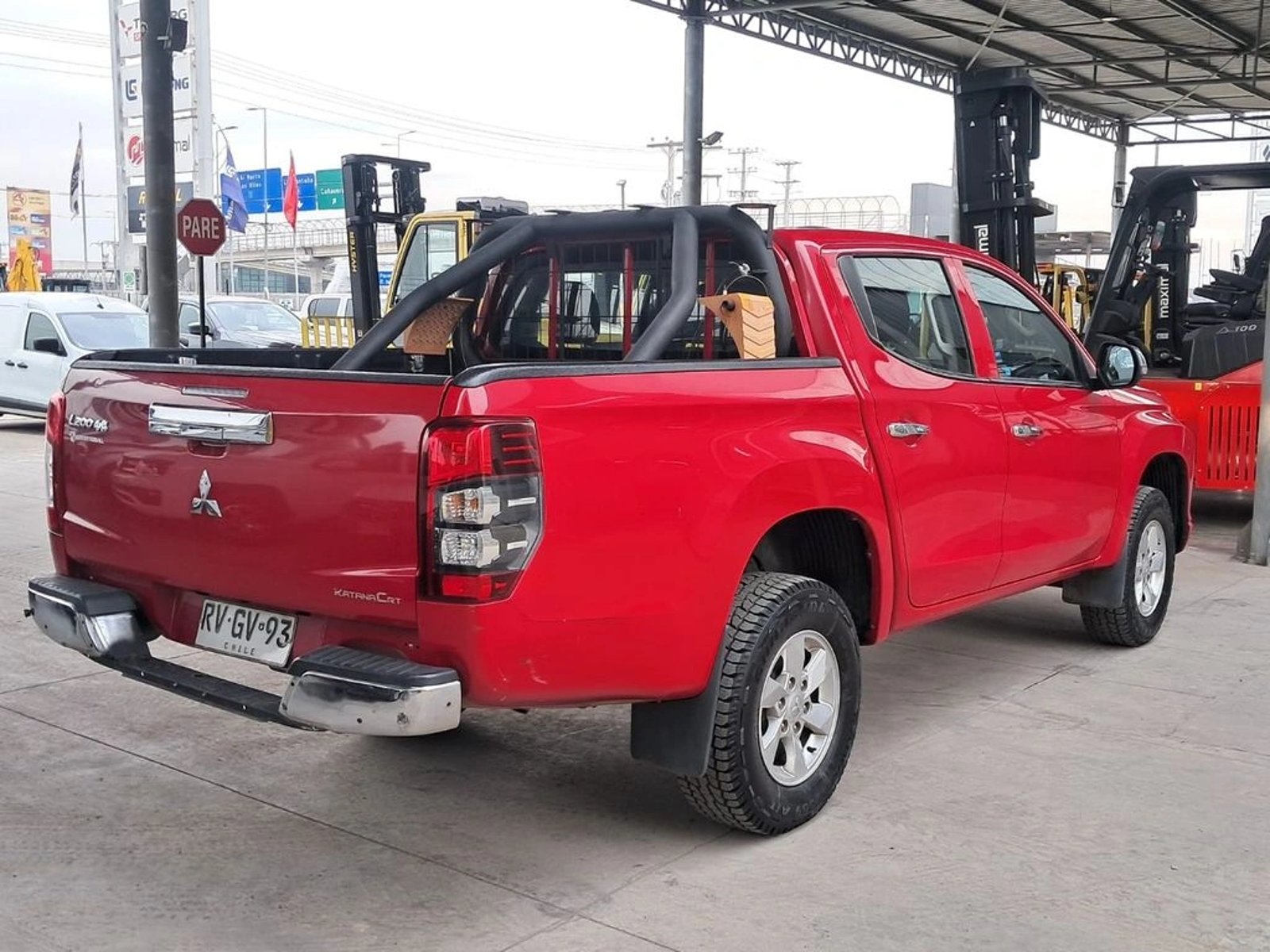 Mitsubishi L200 KATANA CRT 4X4 MT DIESEL 2022 - Imagen 6 de 20