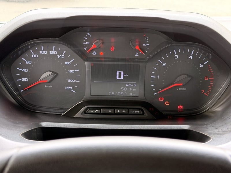 Peugeot PARTNER 1.5 L2 BLUEHDI 2024 - Imagen 16 de 20