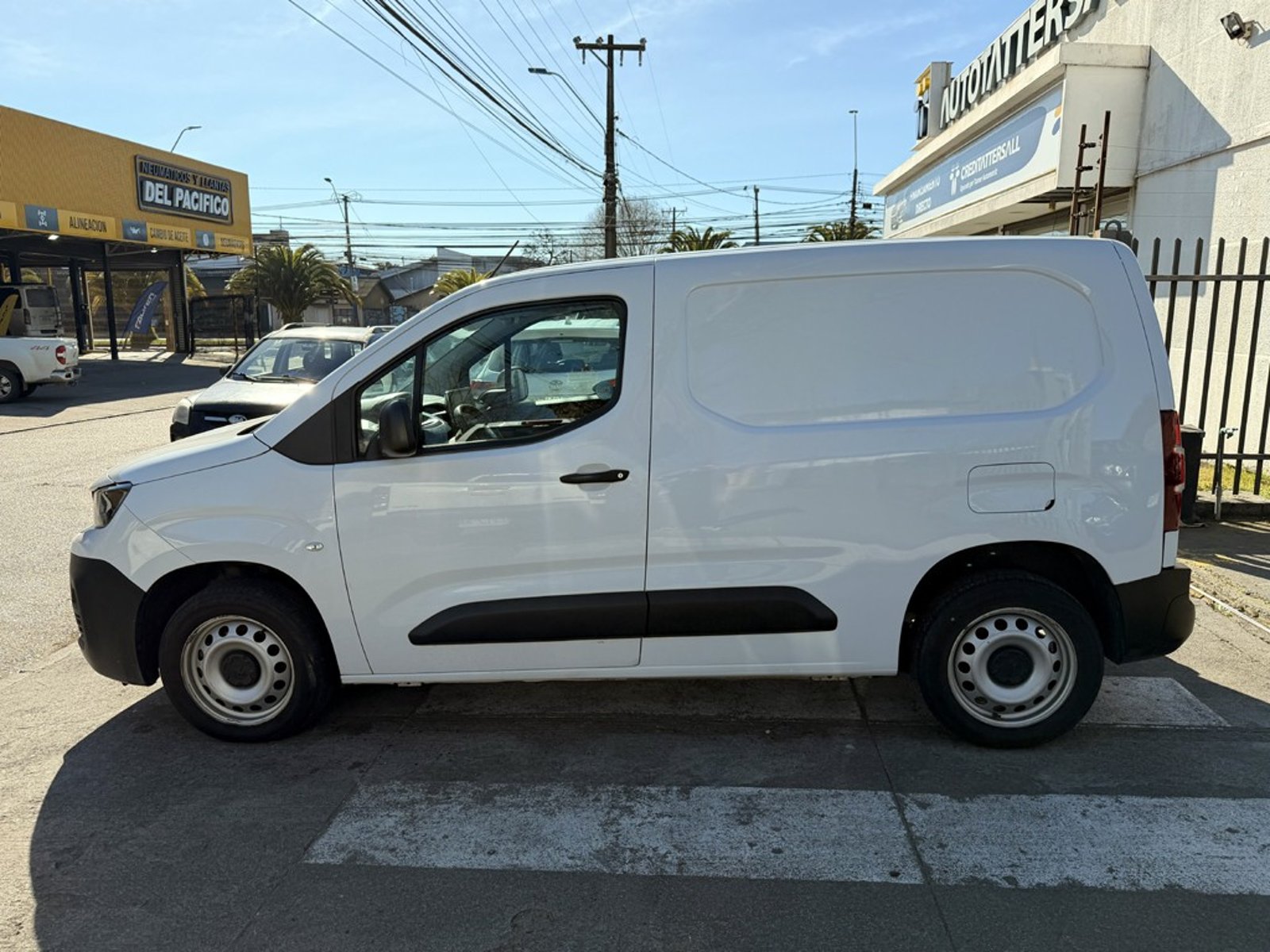 Peugeot PARTNER L1 BLUE HDI 2024 - Foto 4 de 20