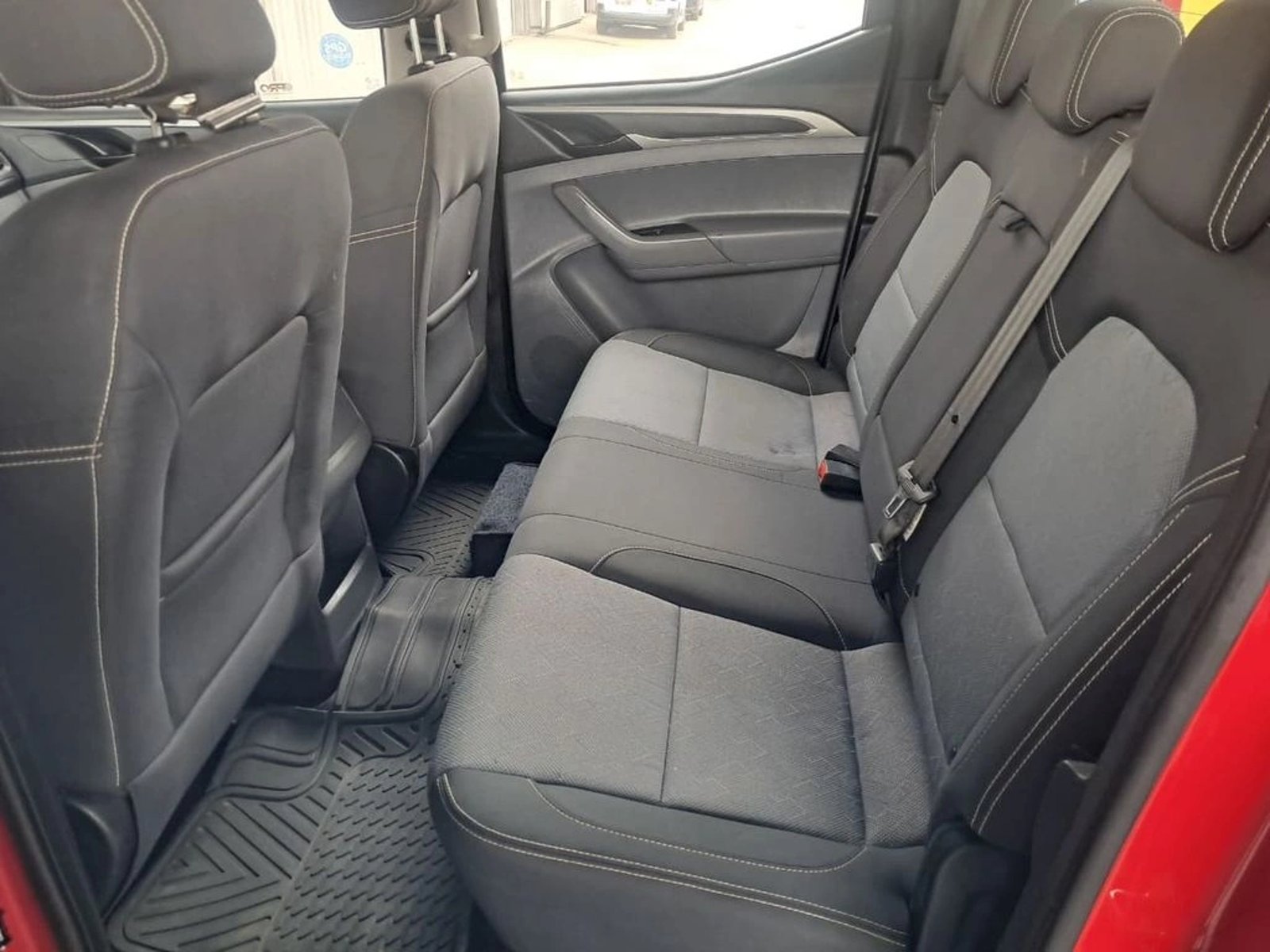 Maxus T60 2.0 DX 4X4 MT 2024 - Imagen 14 de 20