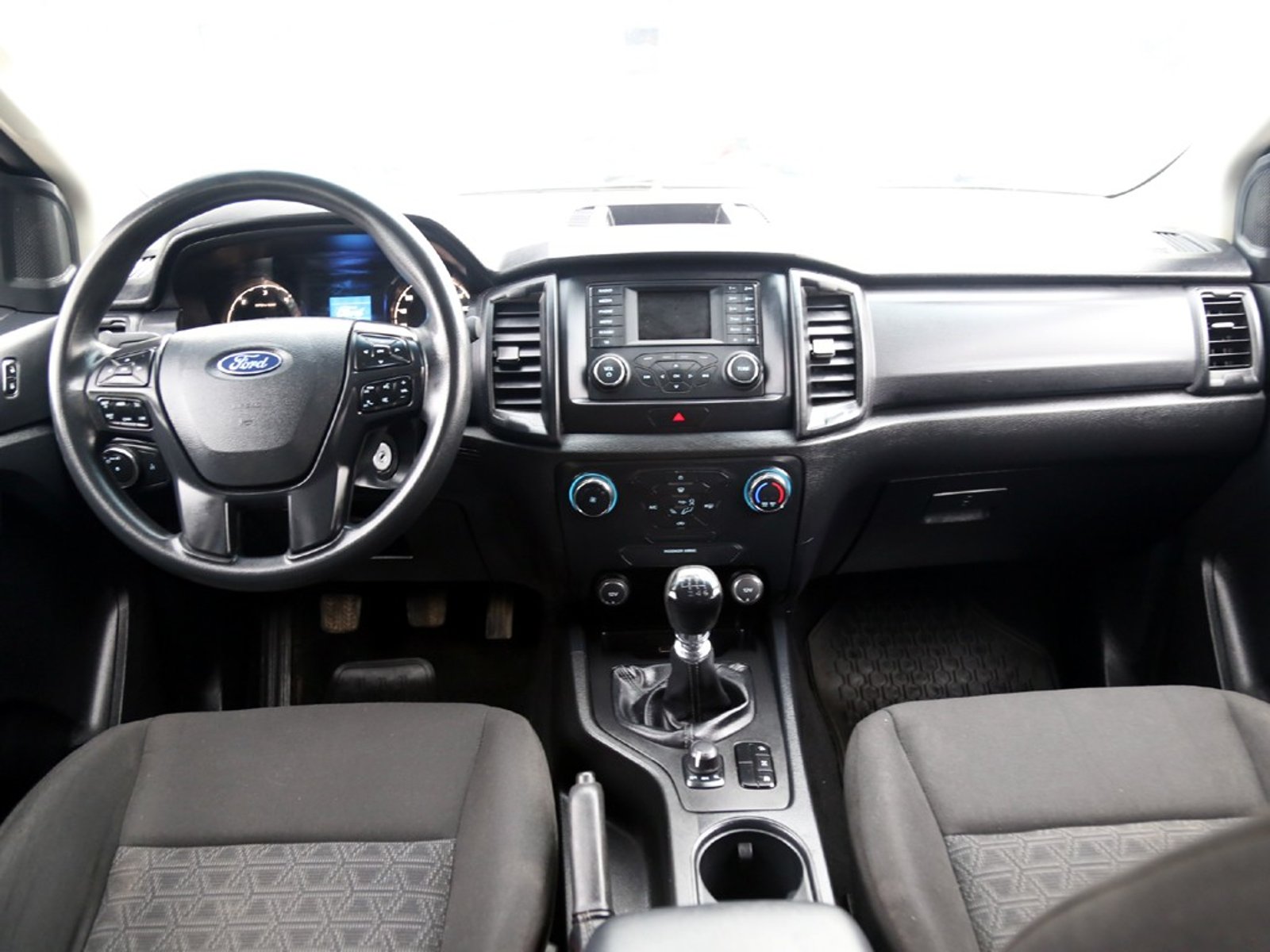 Ford RANGER XL 2.2 4X4 DIESEL 2023 - Imagen 15 de 20
