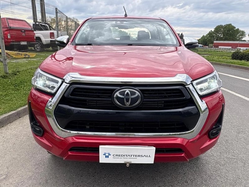 Toyota SRV 2.4 4x4 AUT. 2023 - Imagen 3 de 12