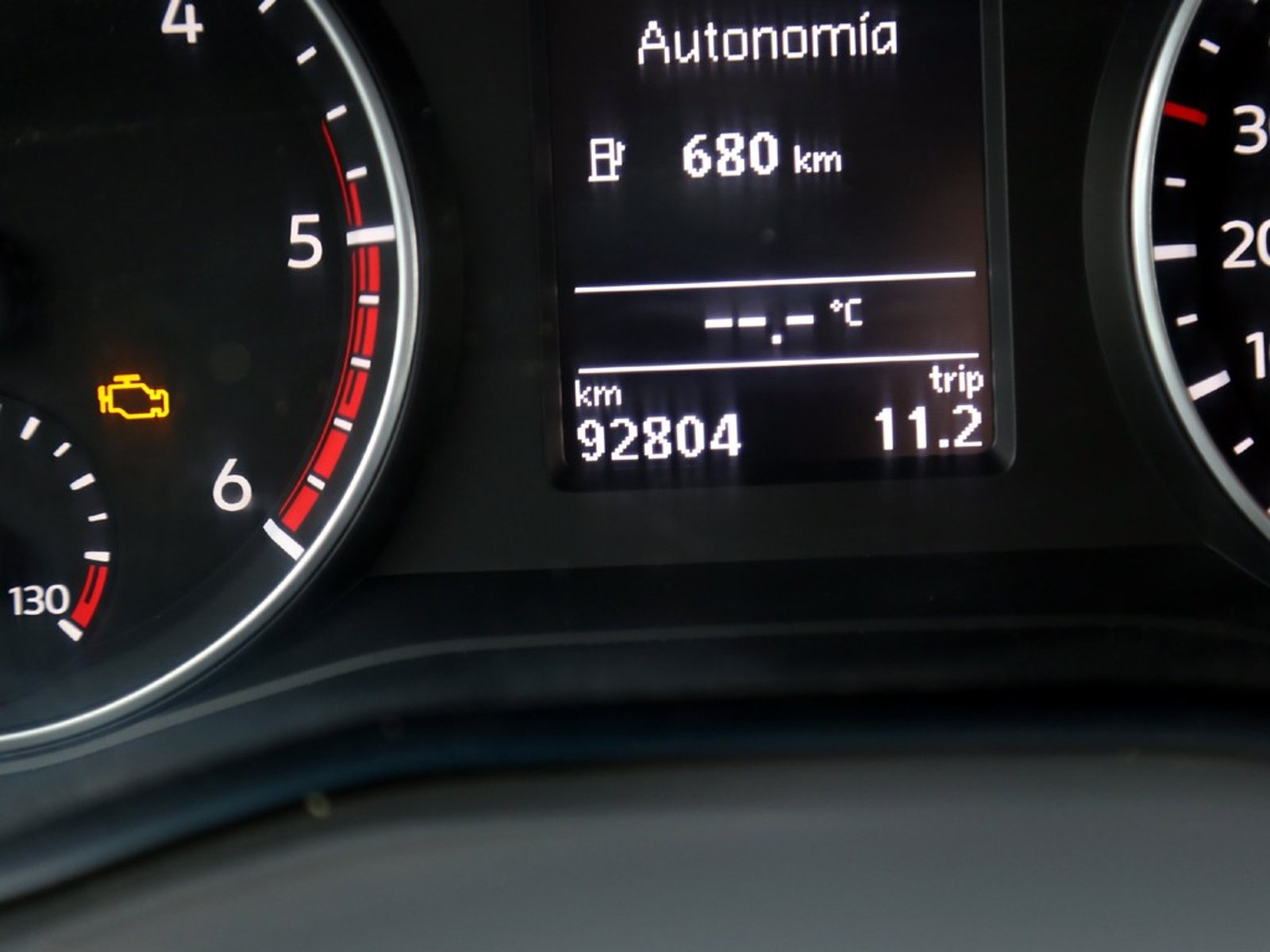 VOLKSWAGEN AMAROK TRENDLINE 4X2 2.0 MT 2023 - Imagen 20 de 20