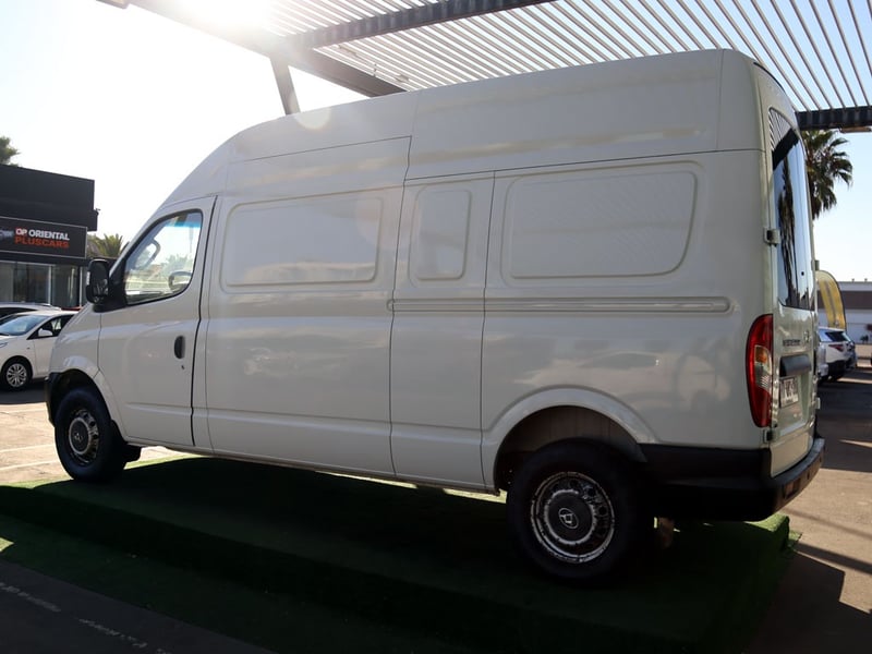 Maxus V80 2.5 4X2 CARGO VAN MT 5P 2016 - Imagen 6 de 16