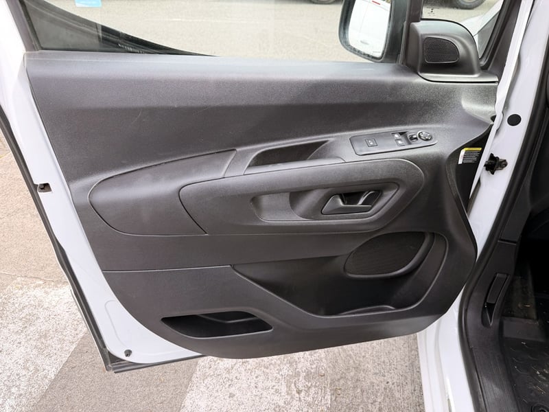 Peugeot PARTNER 1.6 L2 HDI 2022 - Imagen 13 de 20