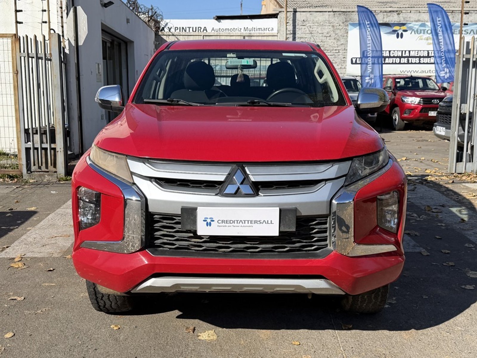 Mitsubishi L200 2.4 KATANA CRT 4X4 MT 2023 - Foto 2 de 20