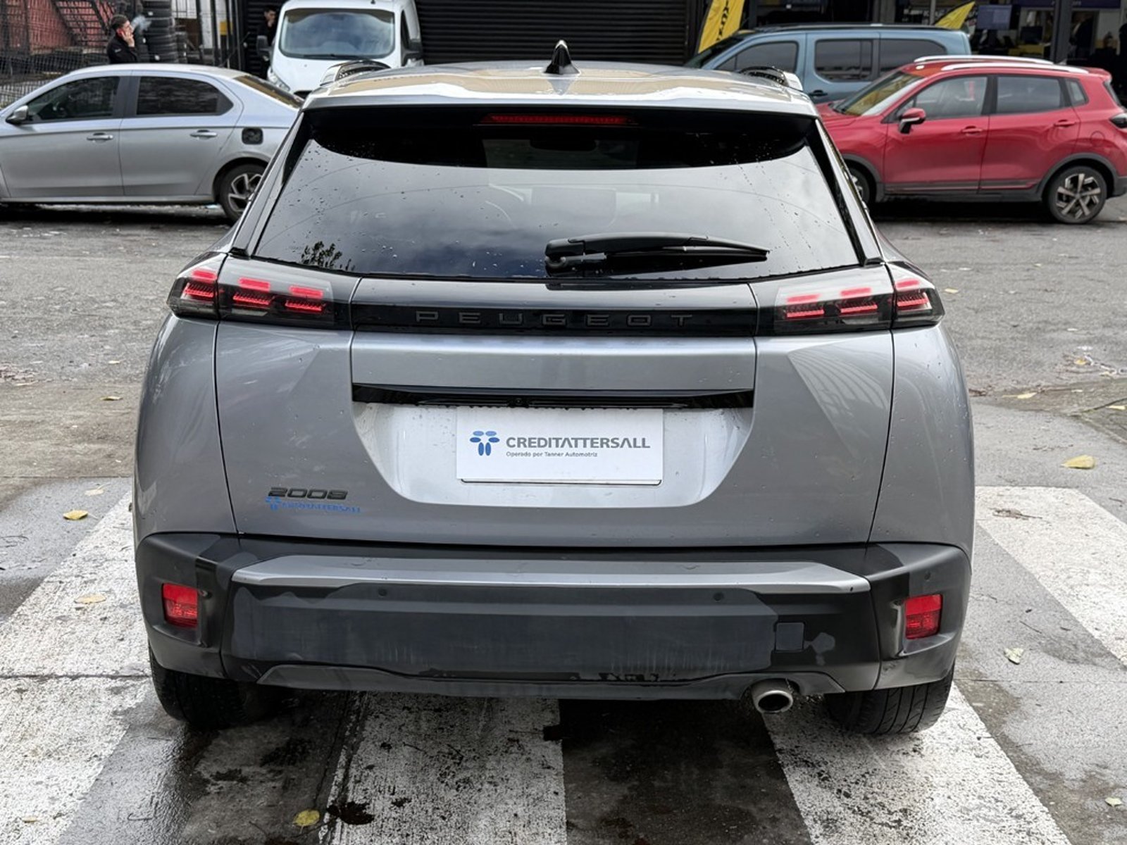 Peugeot 2008 1.5 ALLURE PACK  DIESEL AT 2025 - Imagen 7 de 20