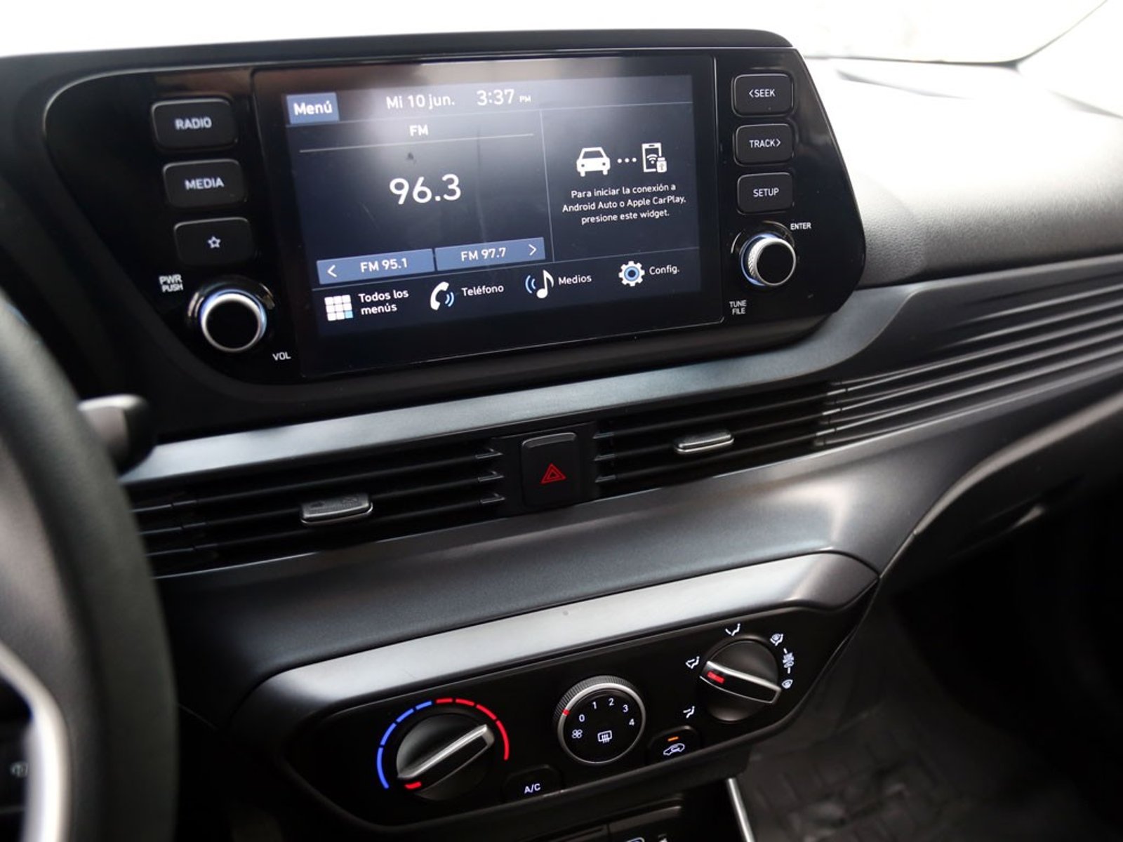HYUNDAI I20 1.4 PLUS FL BI3 4X2 HB MT 5P 2025 - Imagen 14 de 20
