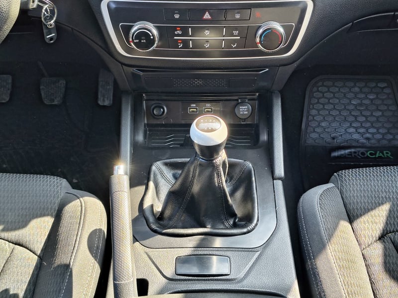 SsangYong MUSSO GRAND MUSSO 2.2 Diesel 4x2 T/M 2022 - Imagen 17 de 20