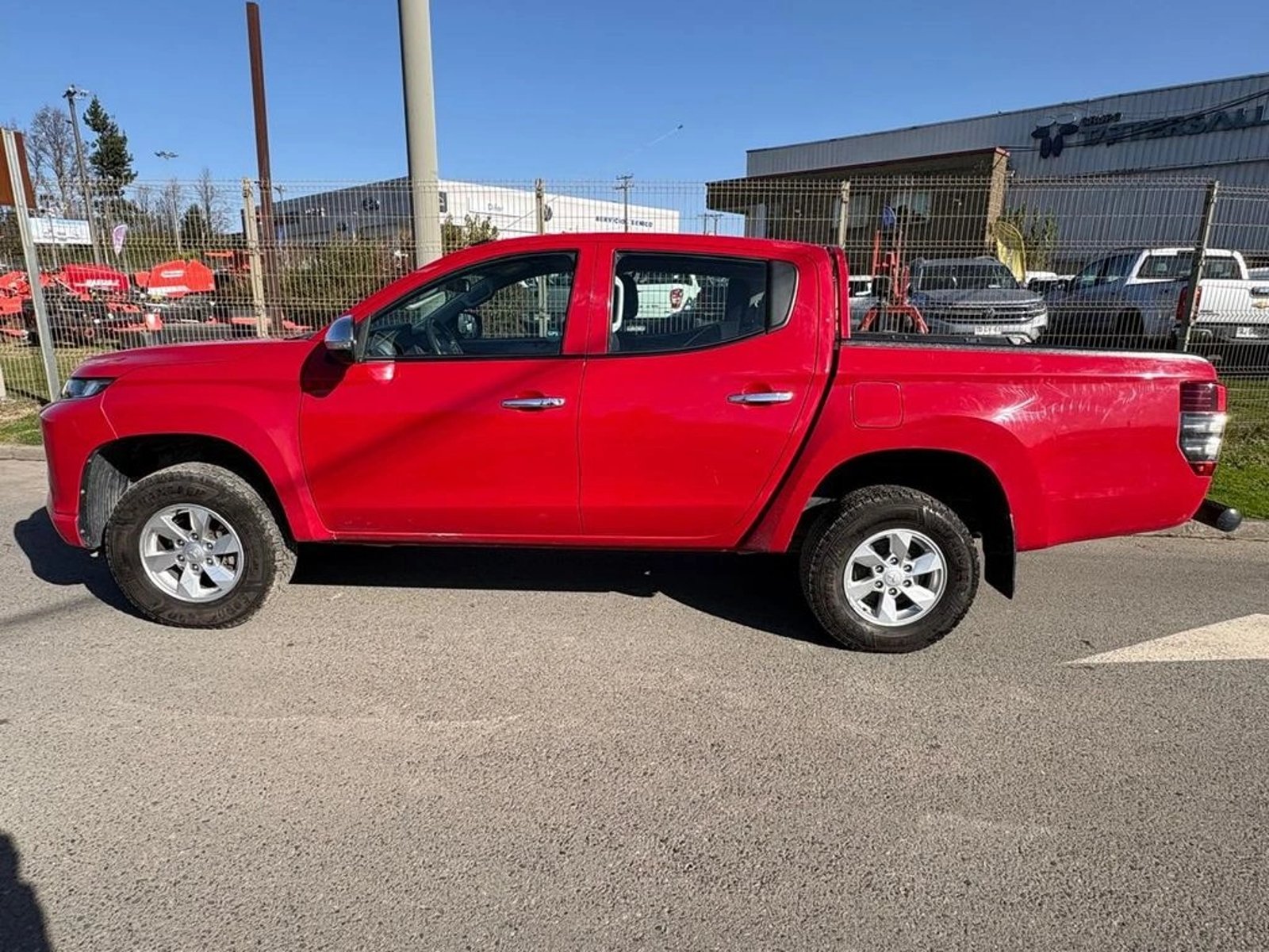 Mitsubishi L200 KATANA CR 4X2 2022 - Foto 4 de 12