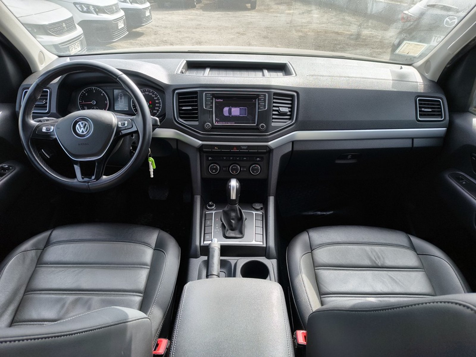 VOLKSWAGEN AMAROK 2.0 Highline AT 4X4 2023 - Imagen 16 de 20